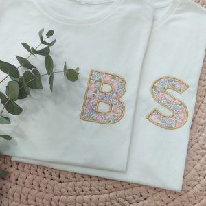 CAMISETA MANGA CORTA -  INICIAL - Modelo Mujer