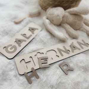 Puzzle de madera NOMBRE PERSONALIZADO