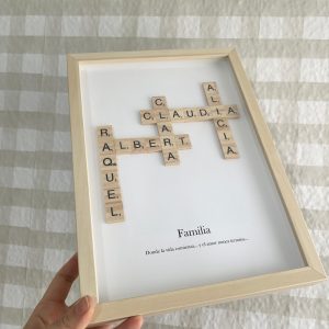 Marco Personalizado con Letras de Madera estilo Scrabble